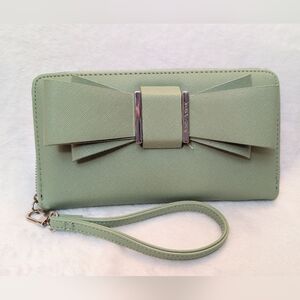 Betsey Johnson Mint Green Bow Wristlet Wallet